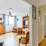 1Br Flat View On Eiffel Tower And Sacre-Coeur