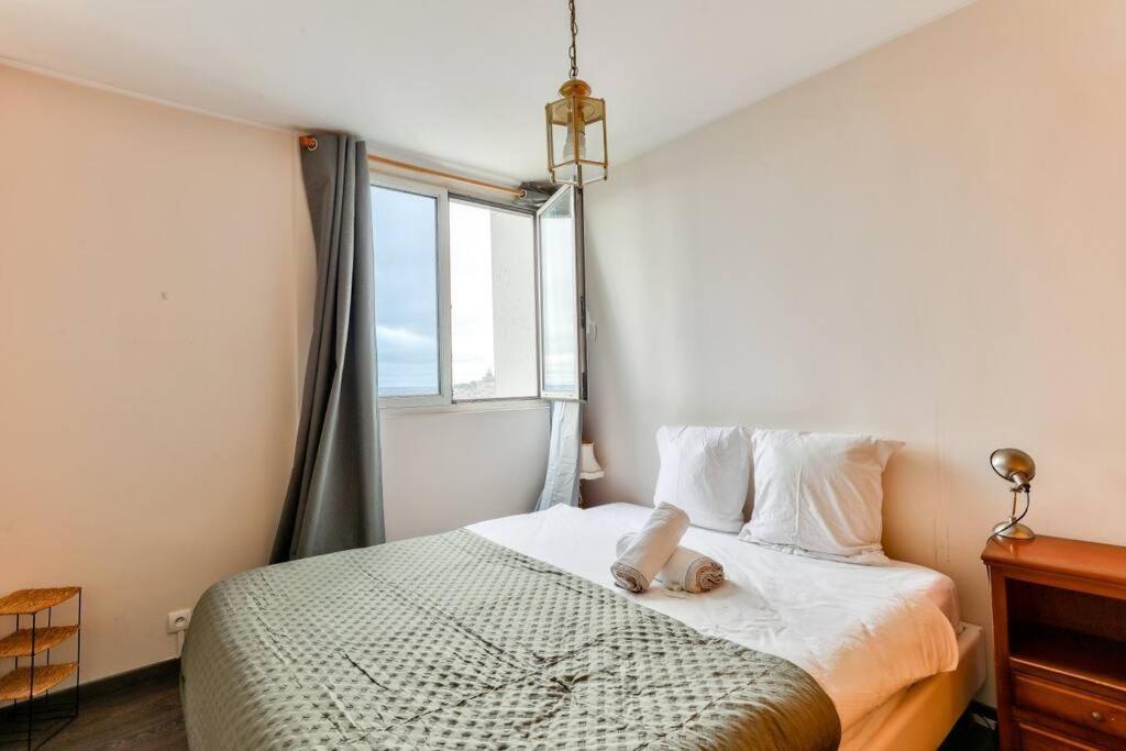 1br Flat View On Eiffel Tower And Sacre-coeur Appartamento Parigi