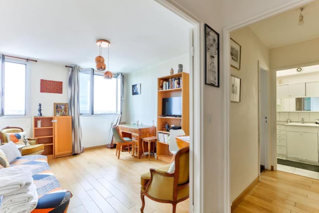 1br Flat View On Eiffel Tower And Sacre-coeur Appartamento *