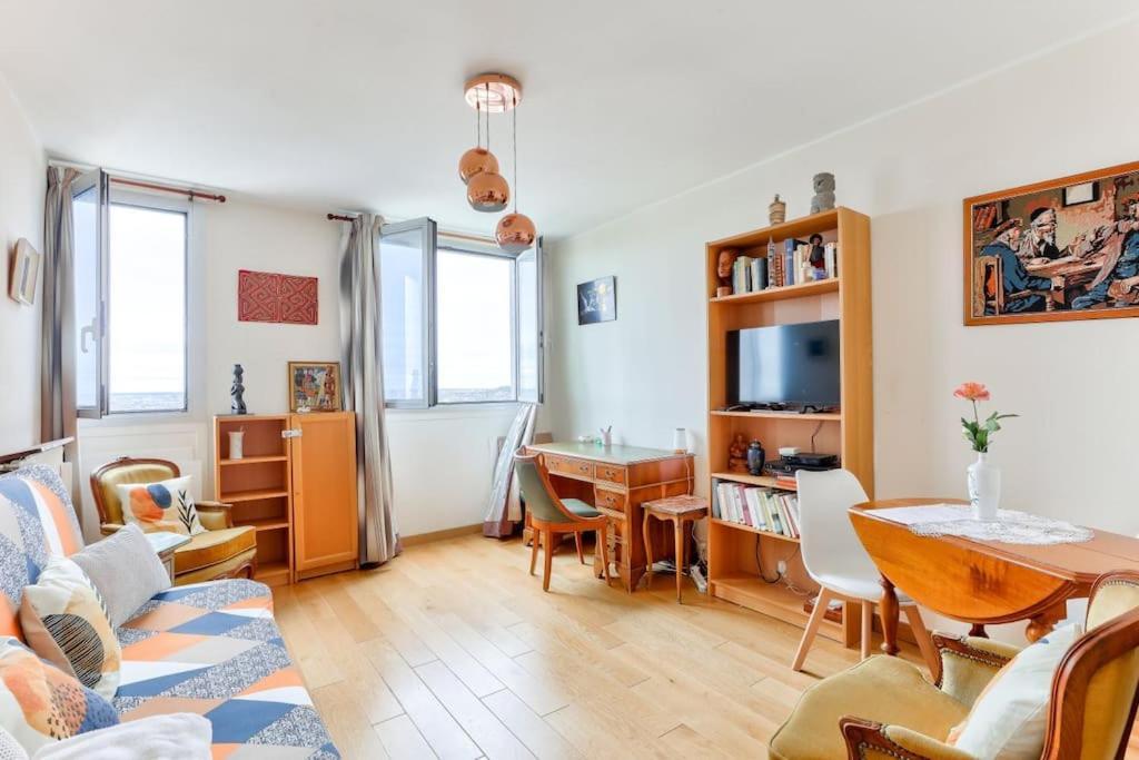 1br Flat View On Eiffel Tower And Sacre-coeur *